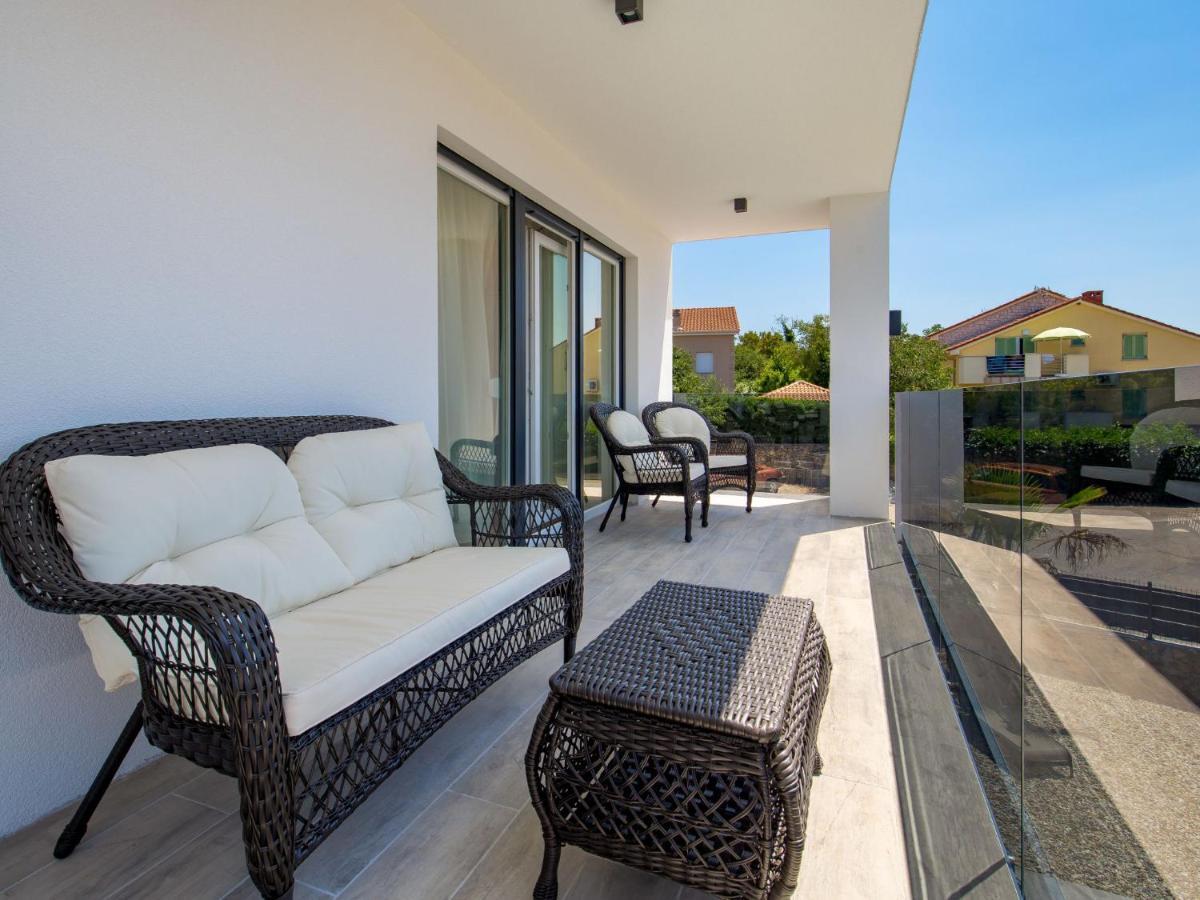 Holiday Home Villa Palma - Krk148 By Interhome Pinezići Exterior foto